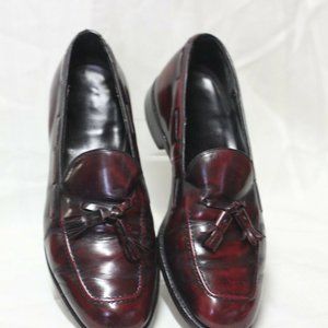 Johnston & Murphy Patent Burgundy Leather Tassel Loafers Men's Size: 9.5B